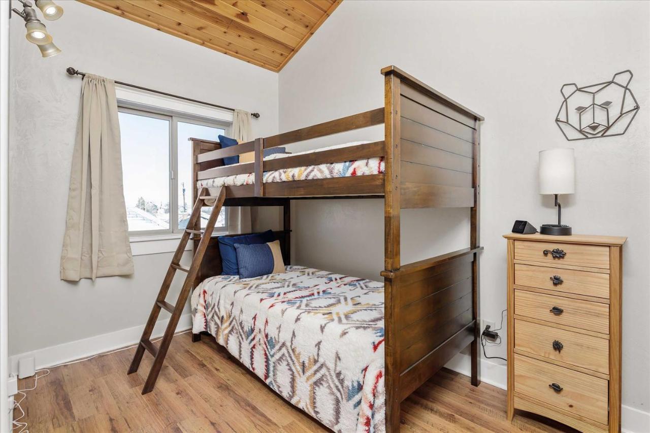 Modern Red Lodge Cabin - Walk To Broadway Ave Esterno foto
